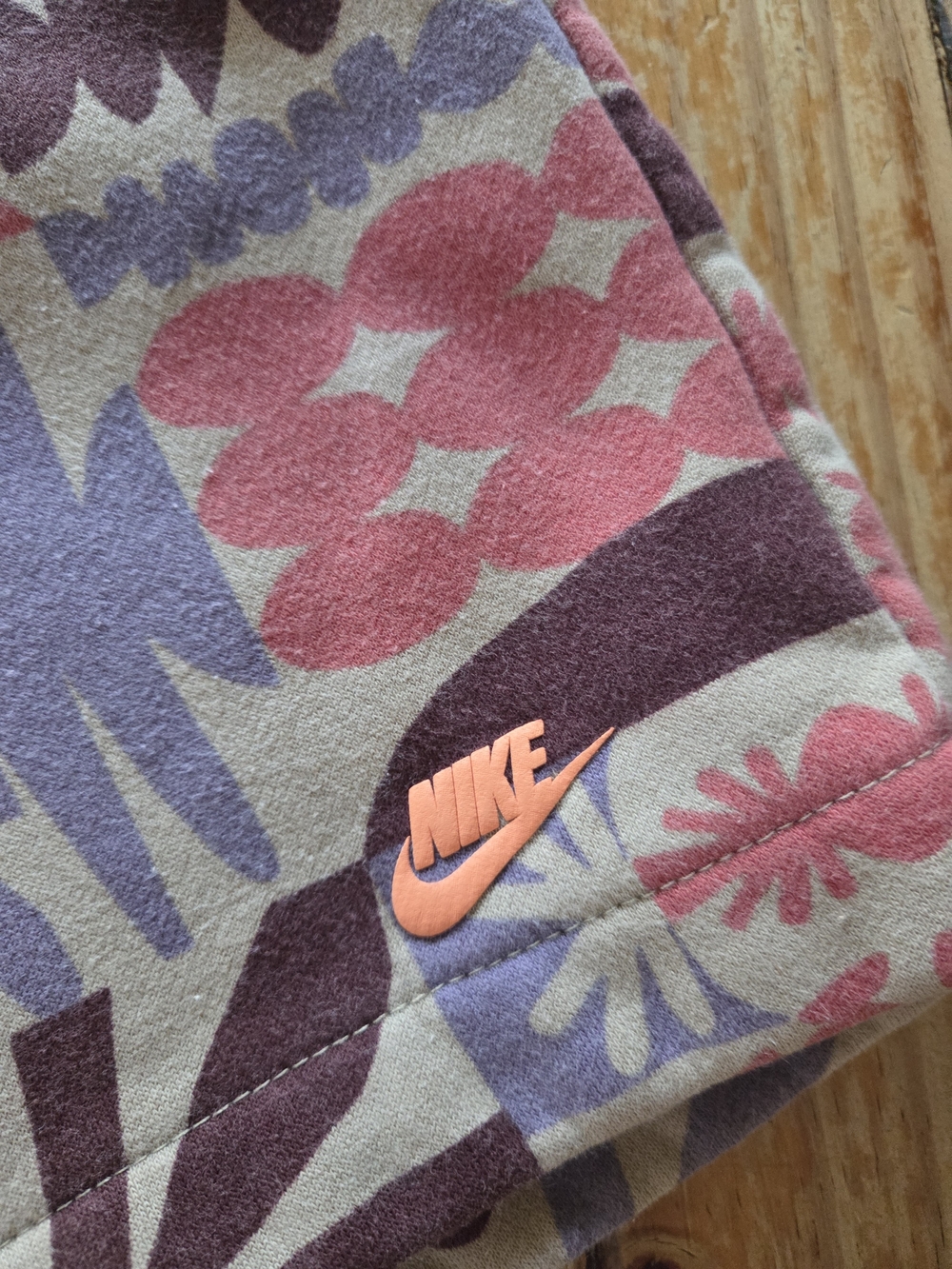 Nike Floral Trim Fleece Jacket - Beige, Pink & Purple - Picture 4 of 6